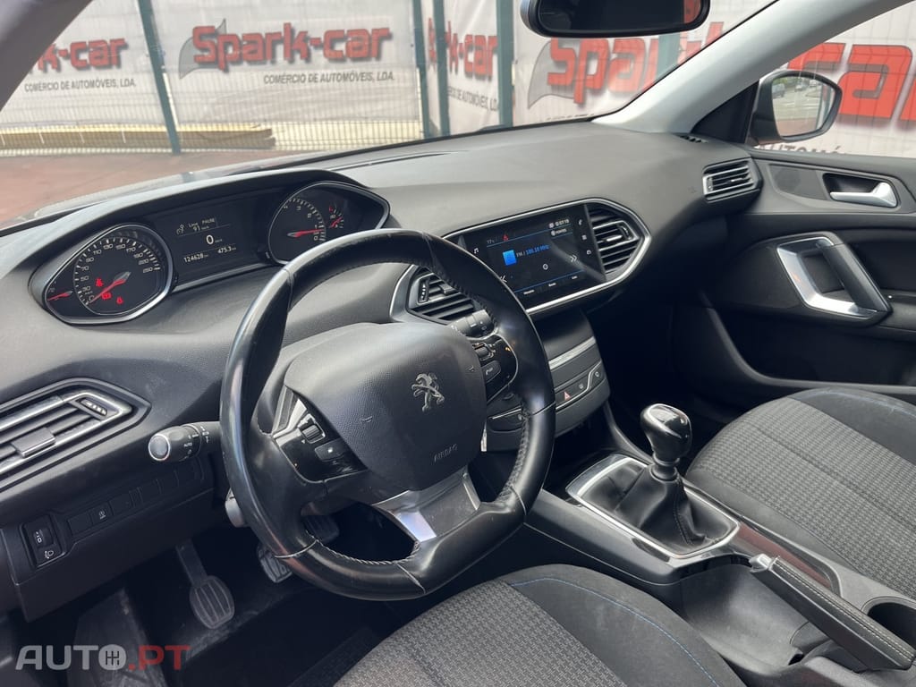 Peugeot 308 1.2 PureTech Style