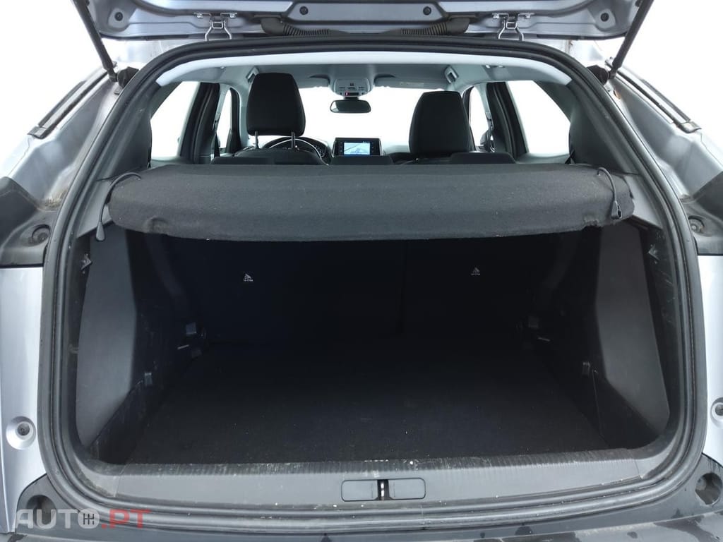 Peugeot 2008 1.5 BlueHDi Active