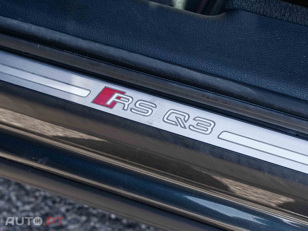Audi RSQ3 Audi RS Q3 Sportback 2.5 TFSI quattro S tronic