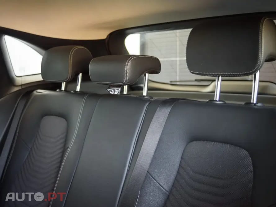 Mercedes-Benz GLA 180 d Style