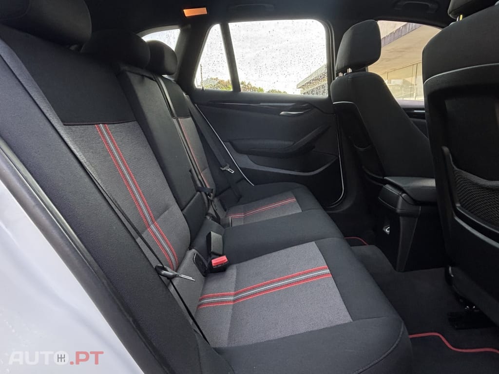 BMW X1 18 d xDrive Auto Line Sport