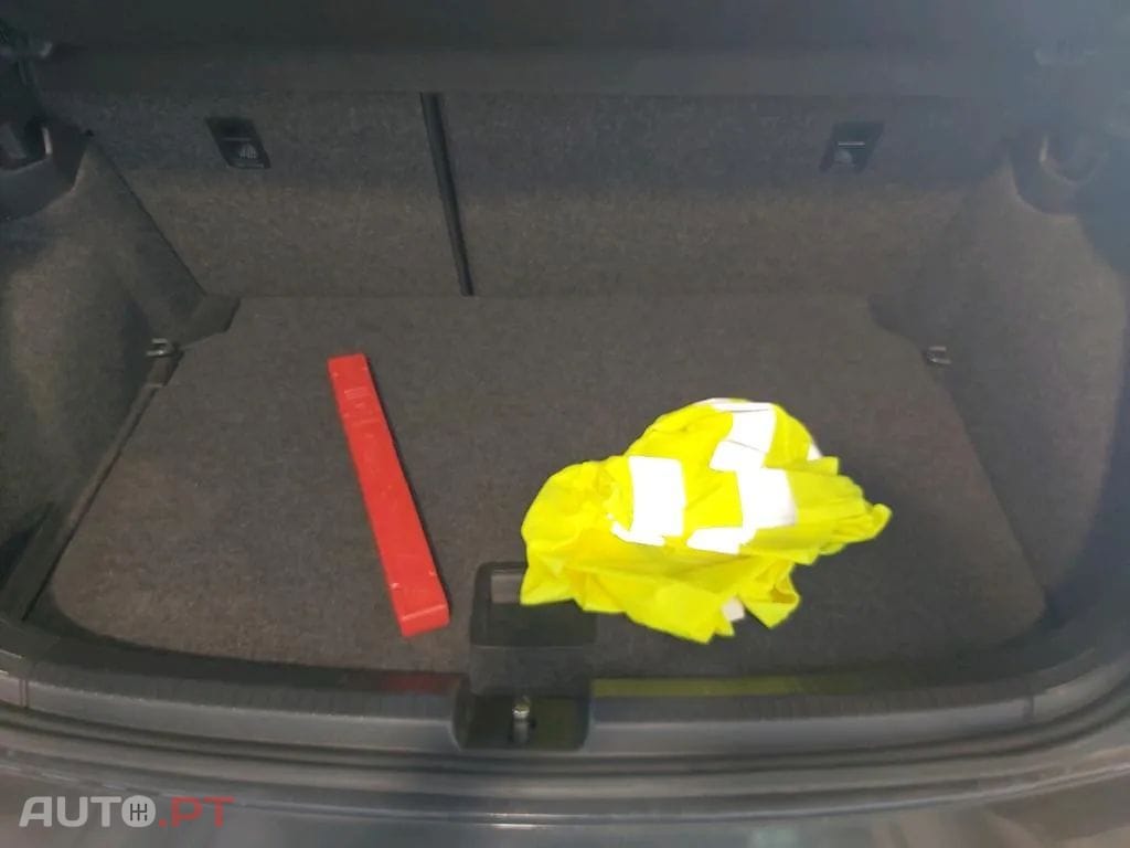 Volkswagen Polo 1.0 TSI Confortline