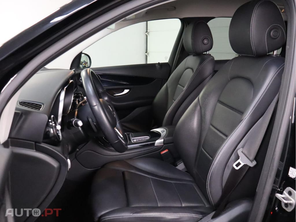 Mercedes-Benz GLC 200  300 e 4MATIC