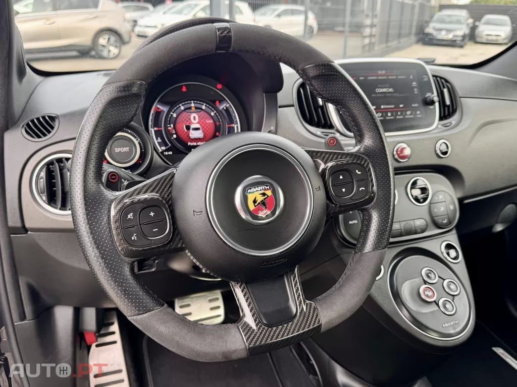 Abarth 595 1.4 T-Jet Competizione MTA — fotografia 14