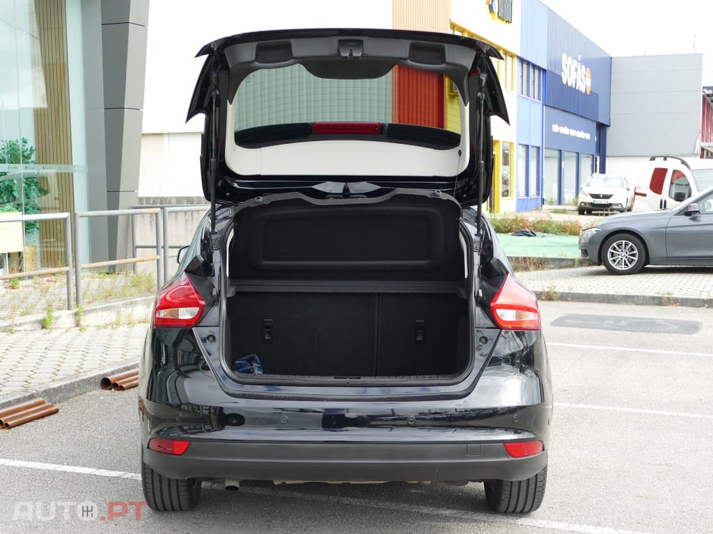 Ford Focus 1.5 TDCi EcoBlue Connected
