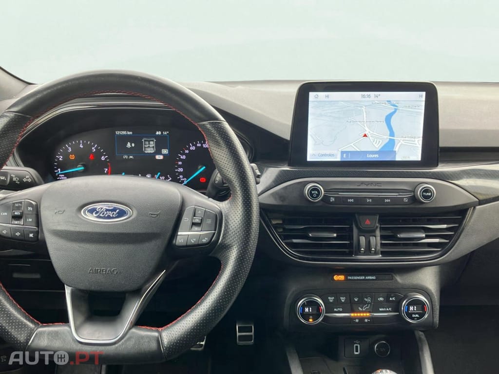 Ford Focus 1.0 EcoBoost MHEV ST-Line