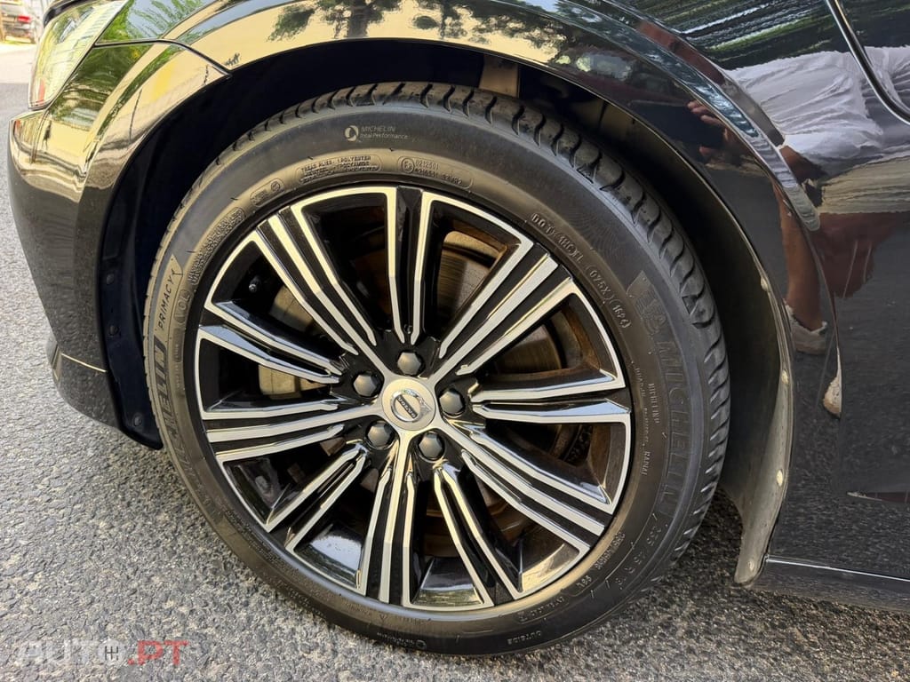 Volvo V60 2.0 T6 AWD TE Inscription Expression — fotografia 14