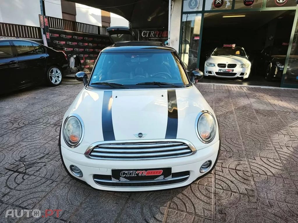 MINI Cooper Cooper D