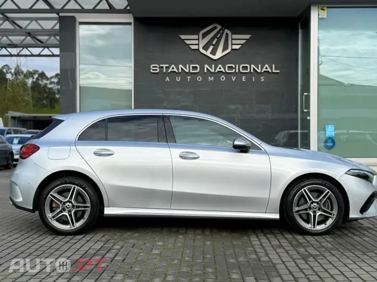 Mercedes-Benz A 250 e AMG Line