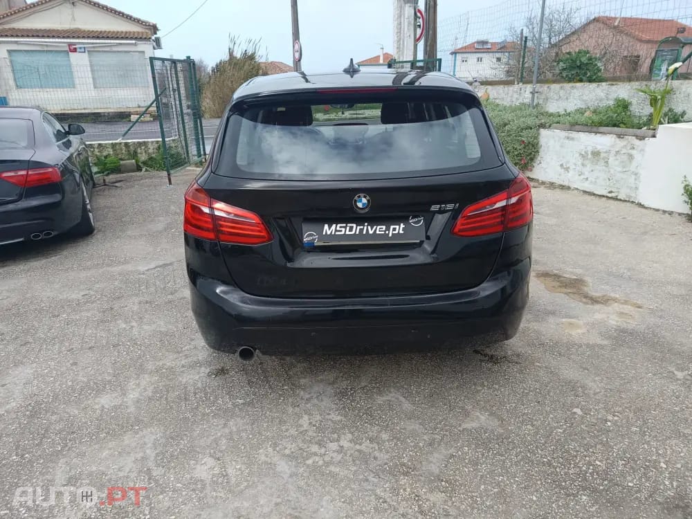 BMW 218 i Sport Line