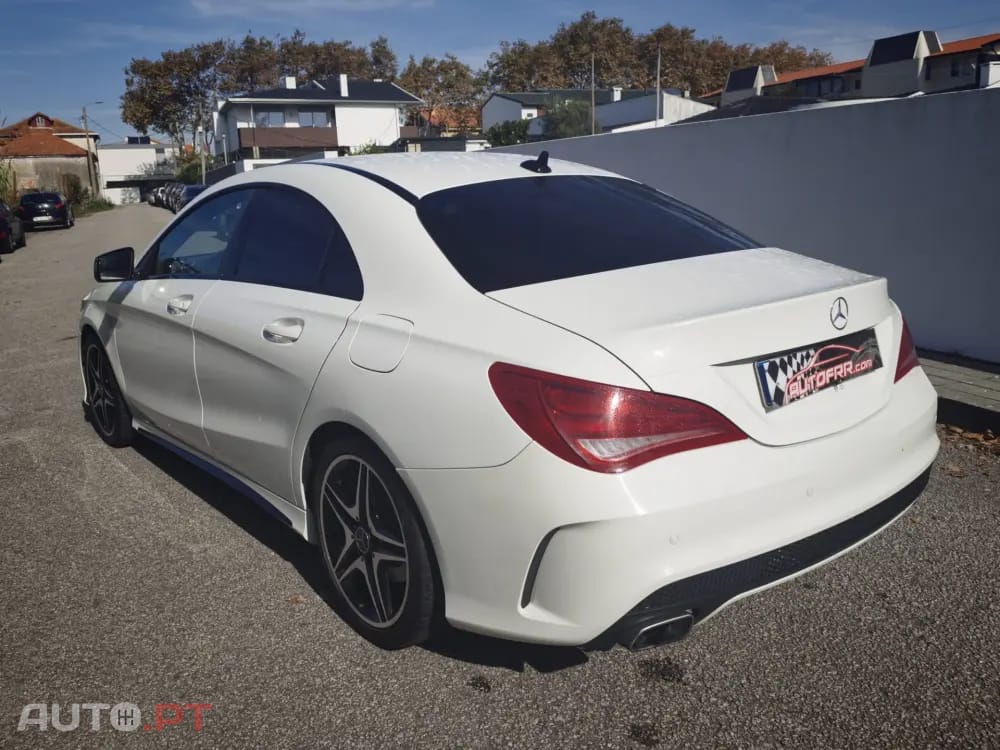 Mercedes-Benz CLA 200