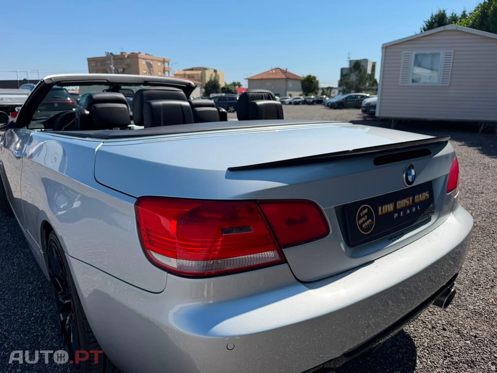 BMW 320 d Auto