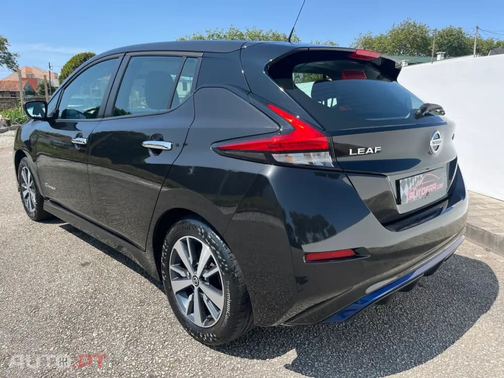 Nissan Leaf 40 kWh TEKNA