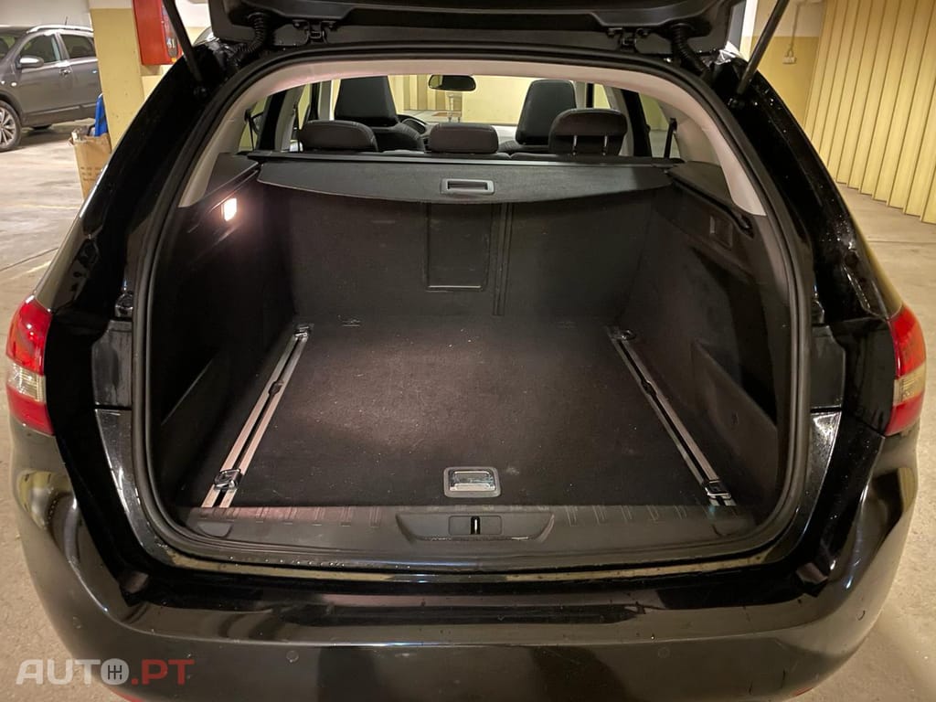 Peugeot 308 SW 1.6 Blue HDi 120