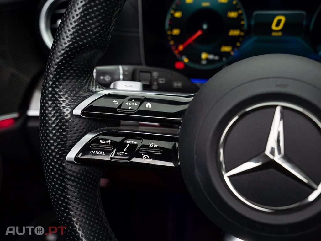 Mercedes-Benz E 300 de AMG Line