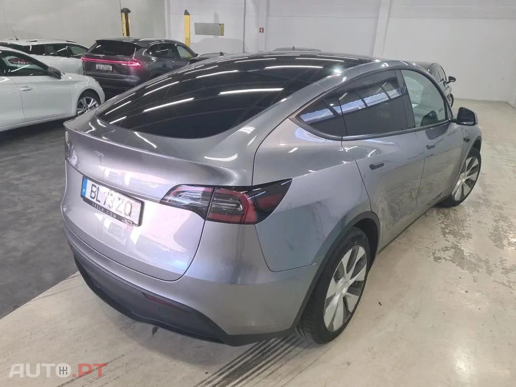 Tesla Model Y Tração Traseira