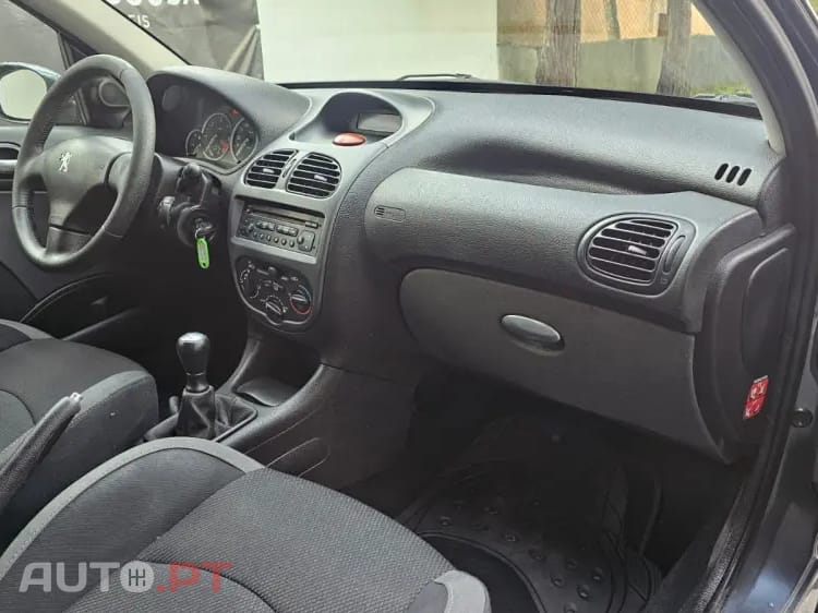 Peugeot 206 1.6 HDi XS