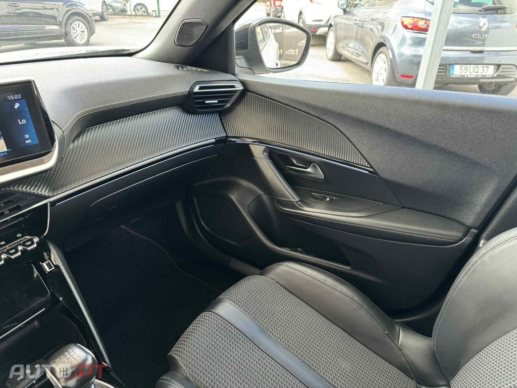Peugeot 2008 1.2 PureTech GT Line