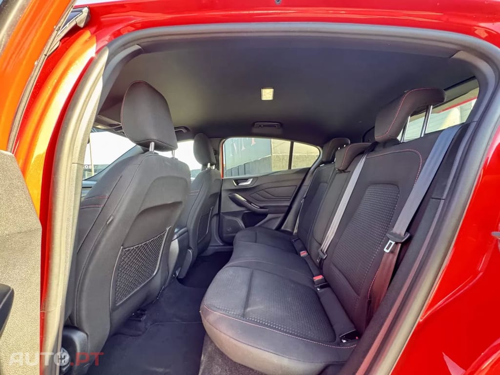 Ford Focus 1.0 EcoBoost ST-Line