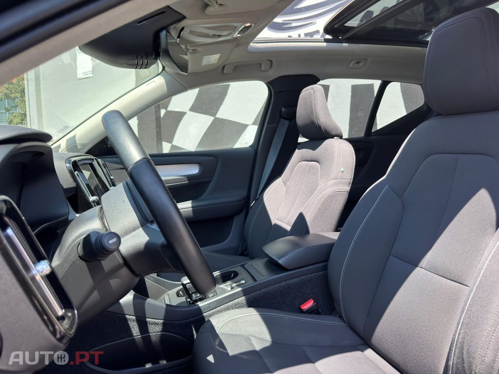 Volvo XC40 1.5 T2 Momentum Geartronic