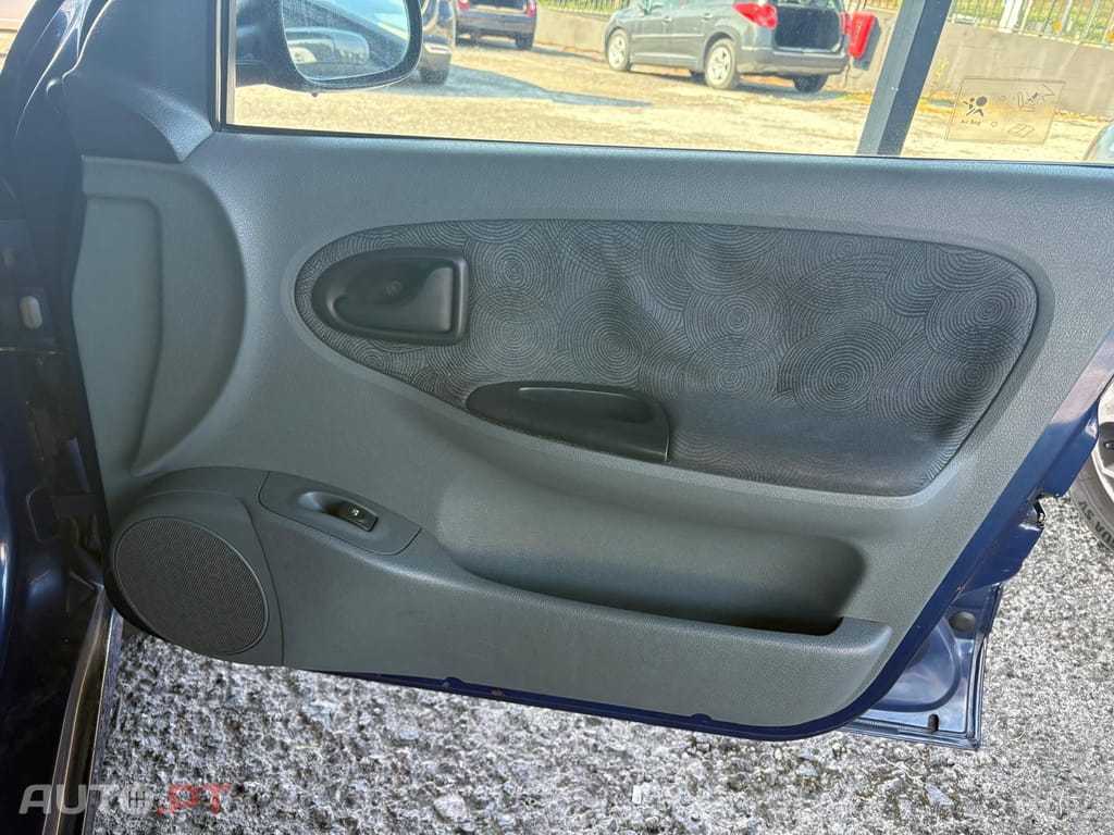 Renault Mégane 1.4 Symbol