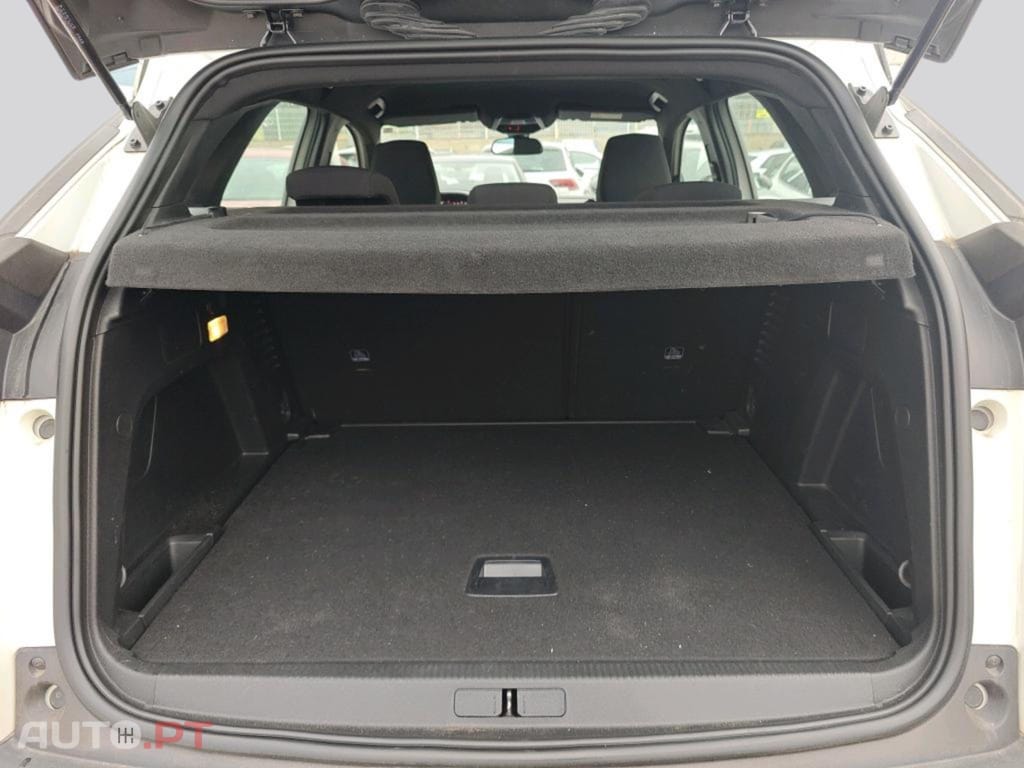 Peugeot 3008 1.2 PureTech Active Pack