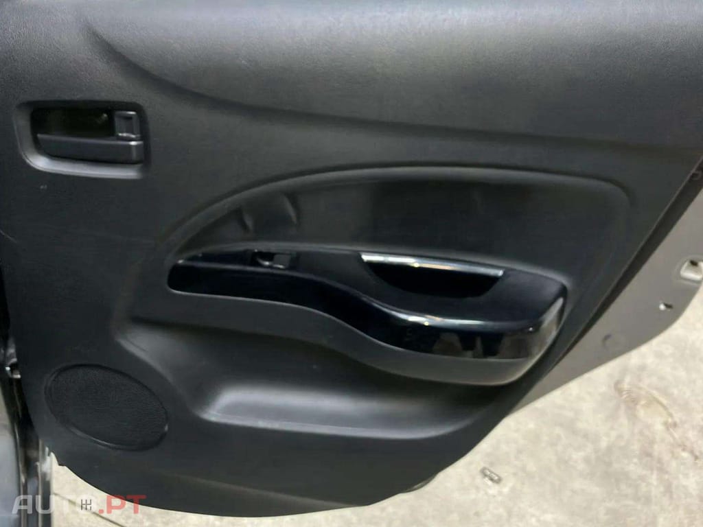 Mitsubishi Space Star 1.2 Intense