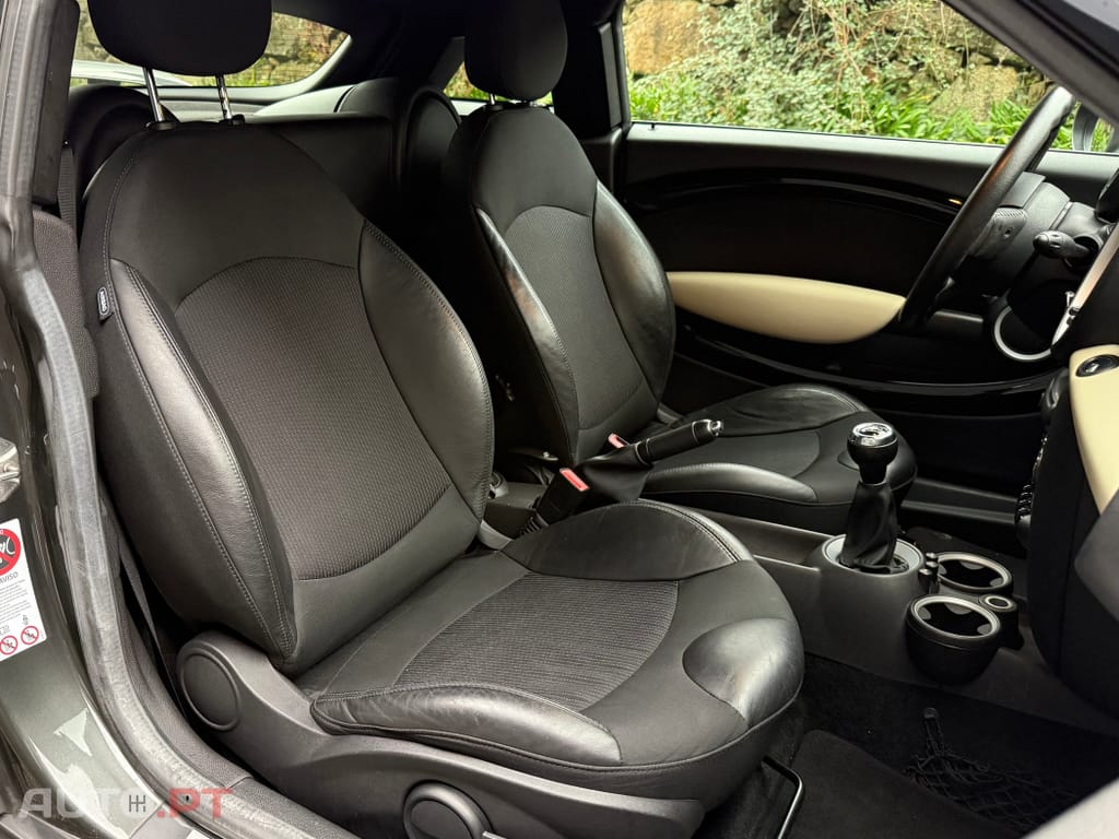 MINI Coupé Cooper SD