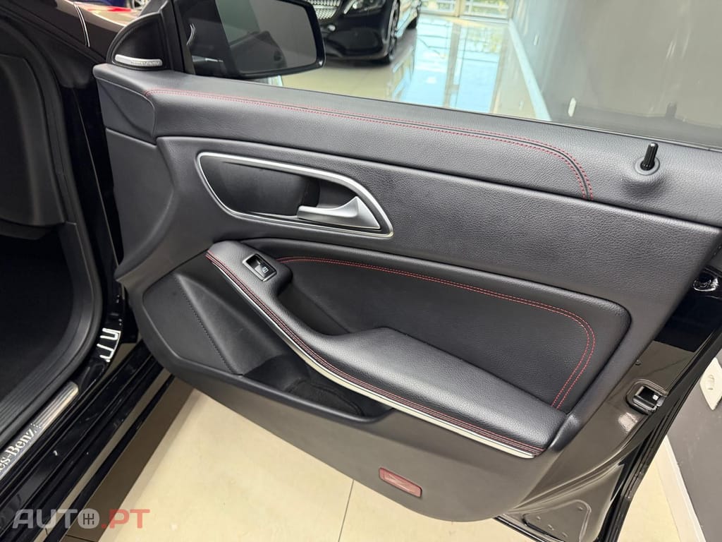 Mercedes-Benz CLA 220 d Shooting Brake AMG Line Aut.