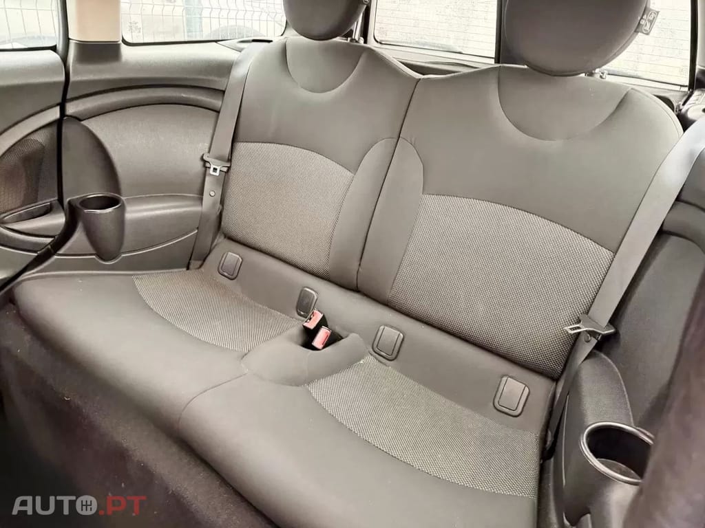 MINI Clubman Cooper D