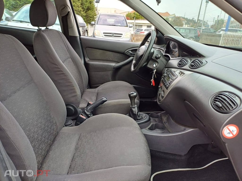 Ford Focus SW 1.4 Ambiente