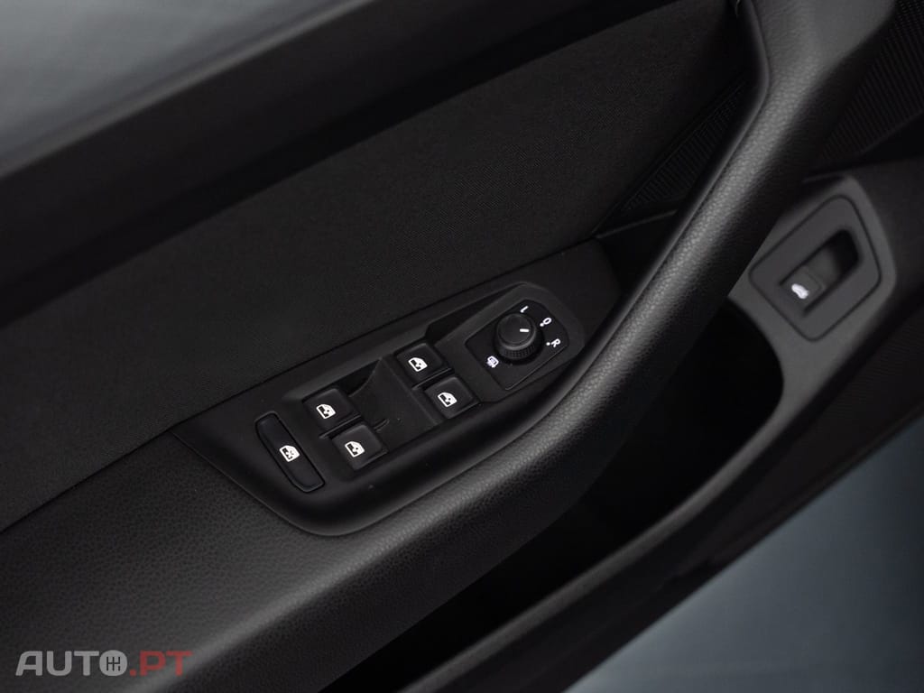 Volkswagen Passat Variant 2.0 TDi Business DSG