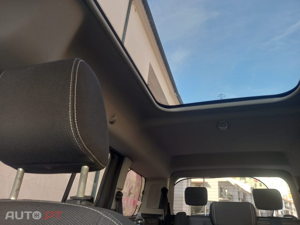 Ford Tourneo Connect Titanium