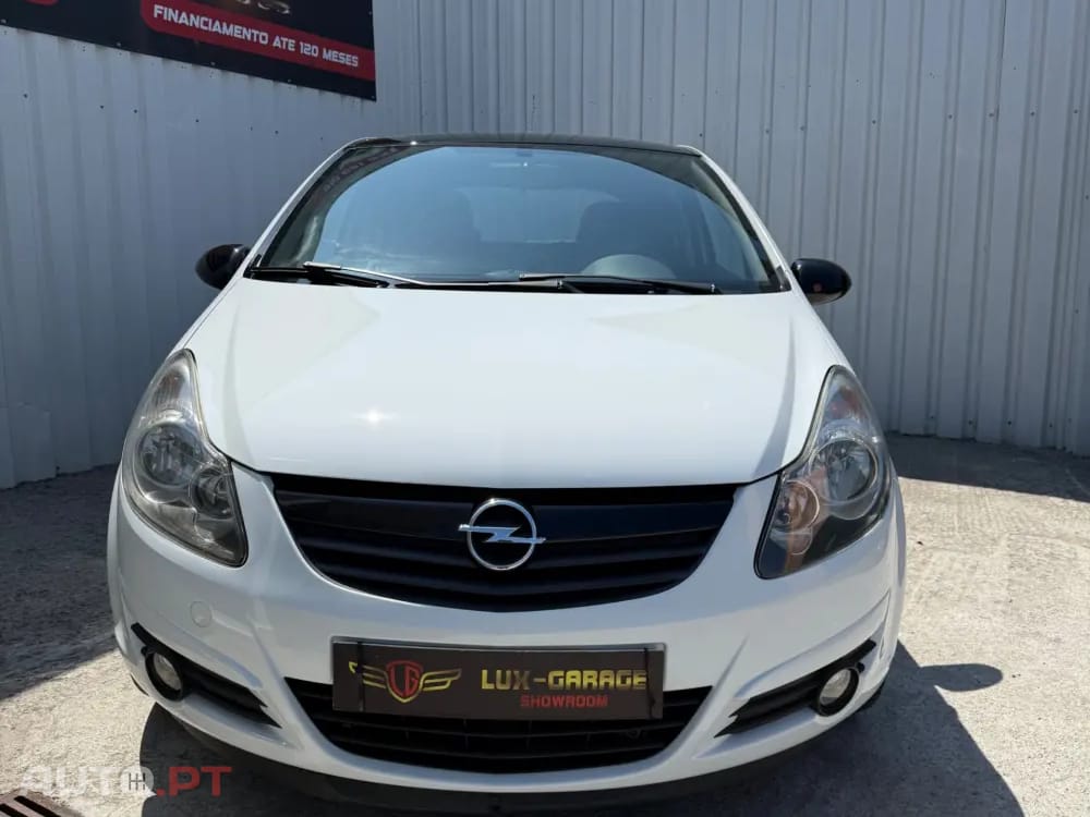 Opel Corsa 1.2 Black Edition