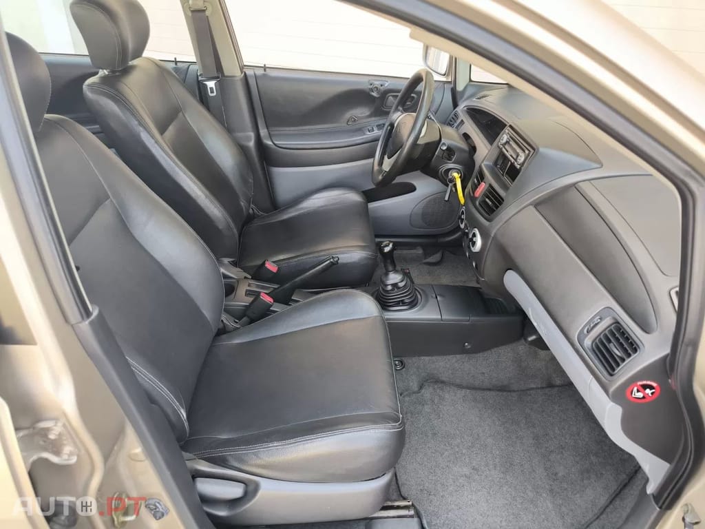 Suzuki Liana 1.3 GL