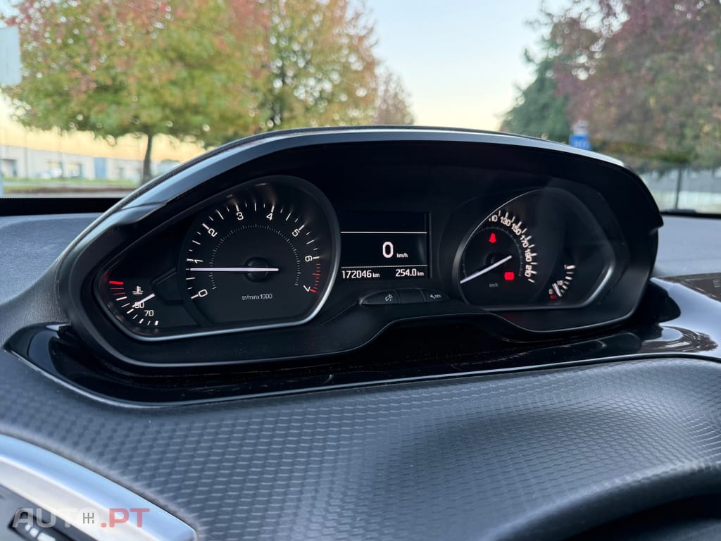 Peugeot 208 1.2 PureTech Allure