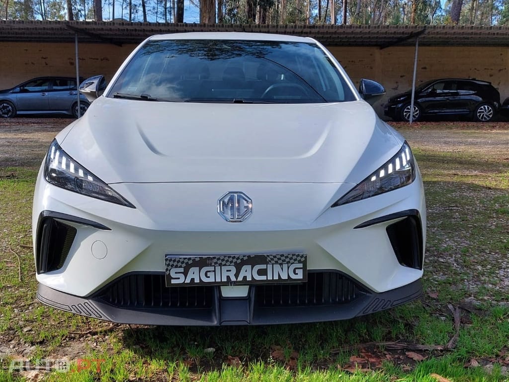 MG MG4 51 kWh Standard
