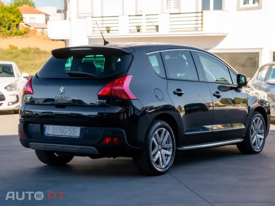 Peugeot 3008 2.0 HDi Hybrid4