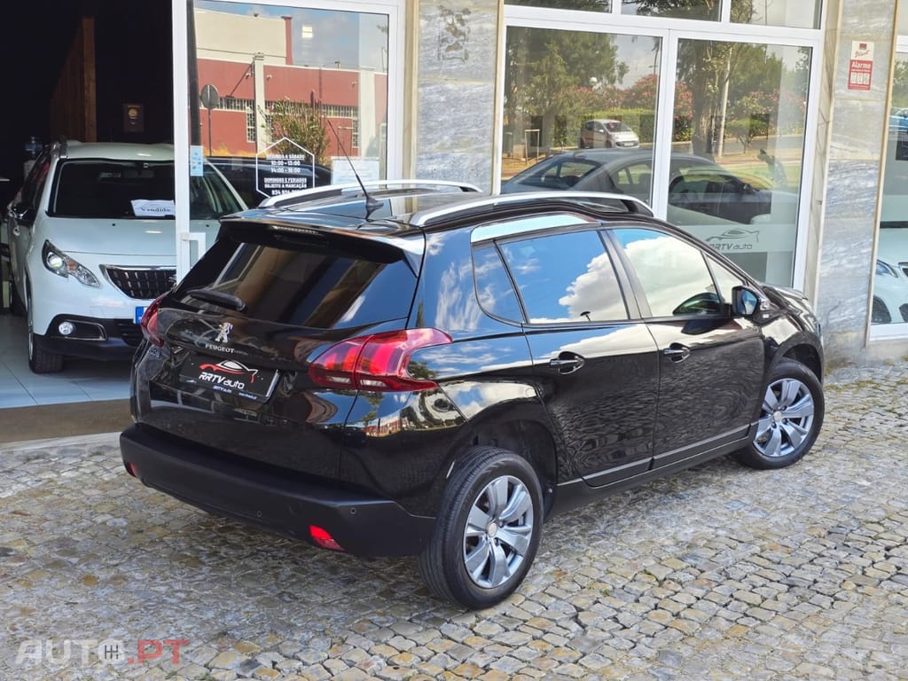 Peugeot 2008 1.6 BlueHDi Style