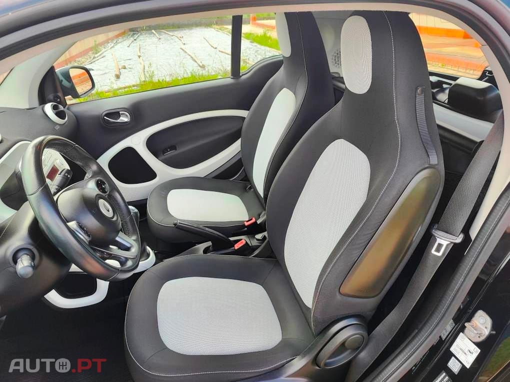 Smart ForTwo 1.0 Passion 71cv / 118€ mês