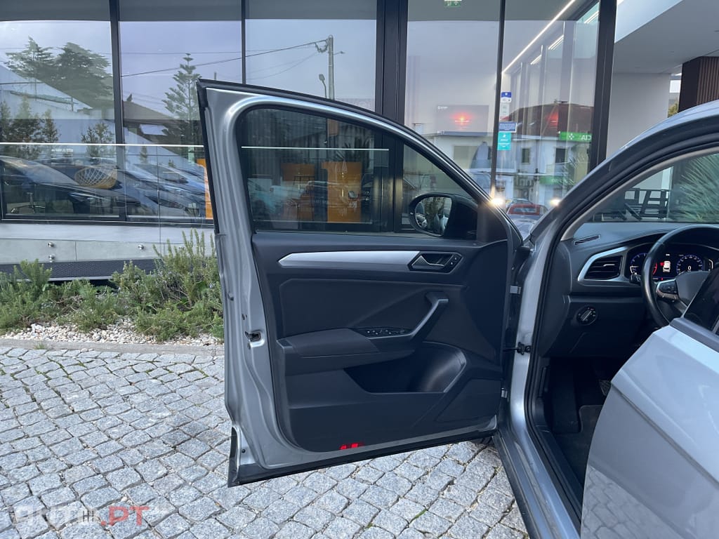 Volkswagen T-Roc 1.0 TSI