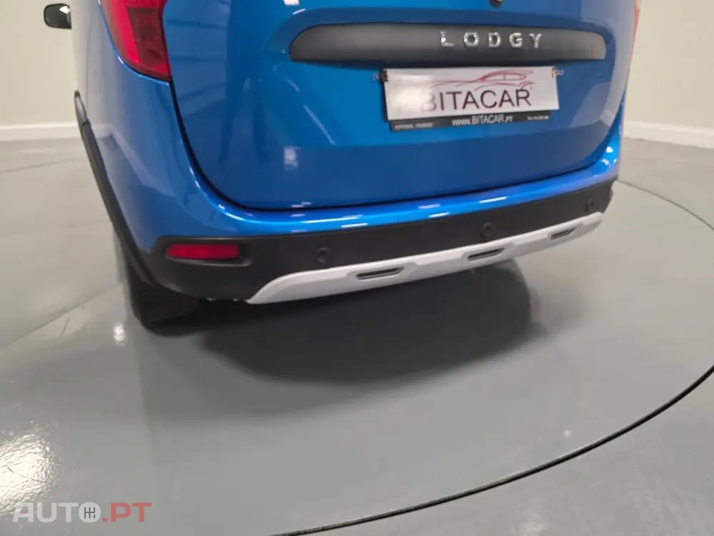 Dacia Lodgy 1.5 dCi Stepway 7L