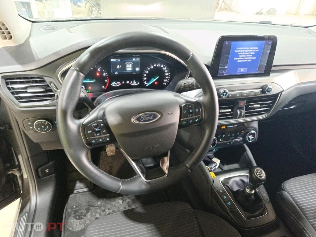 Ford Focus 1.0 EcoBoost MHEV Titanium