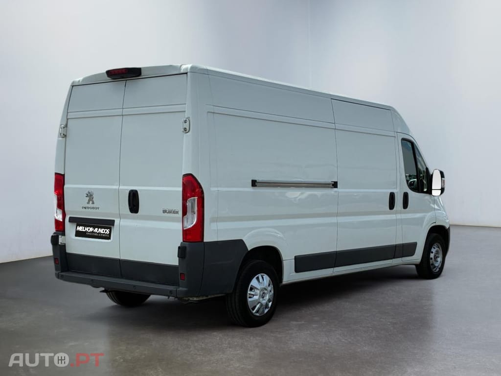 Peugeot Boxer 2.0 BlueHDi 335 L3H2 Premium
