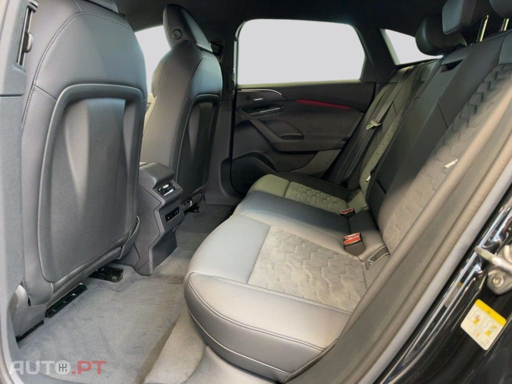 Audi A6 I.V.A DEDUTIVEL Sportback e-tron 