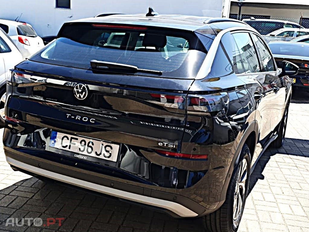 Volkswagen T-Roc 1.5 eTSI Life DSG