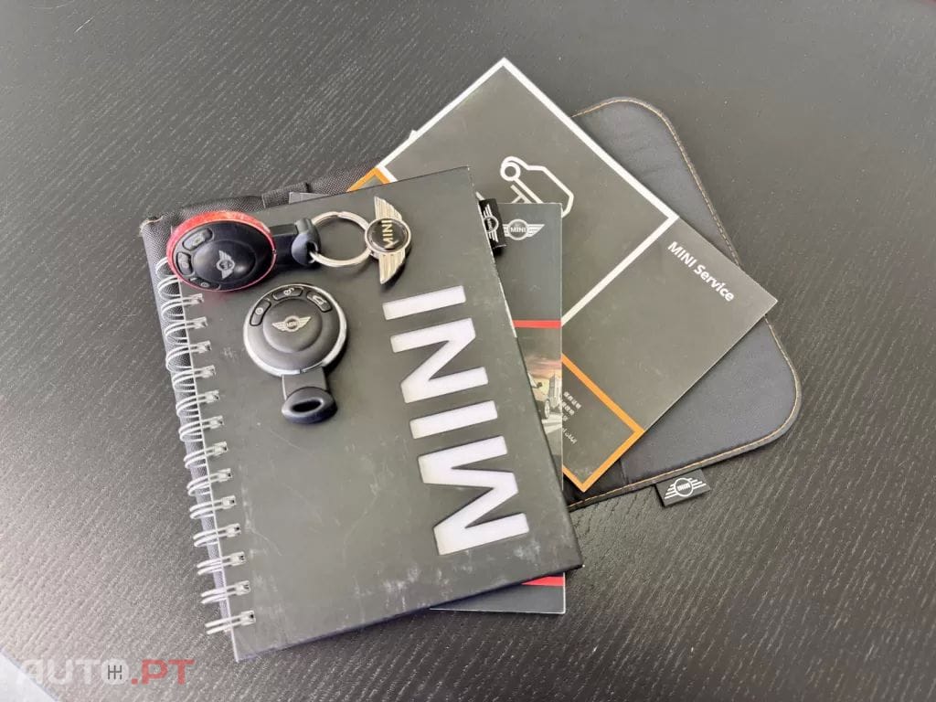MINI John Cooper Works .