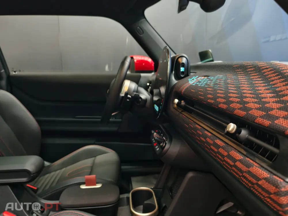 MINI Cooper Cooper S JCW M