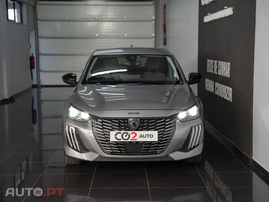 Peugeot 208 1.2 Hybrid Allure e-DCS6
