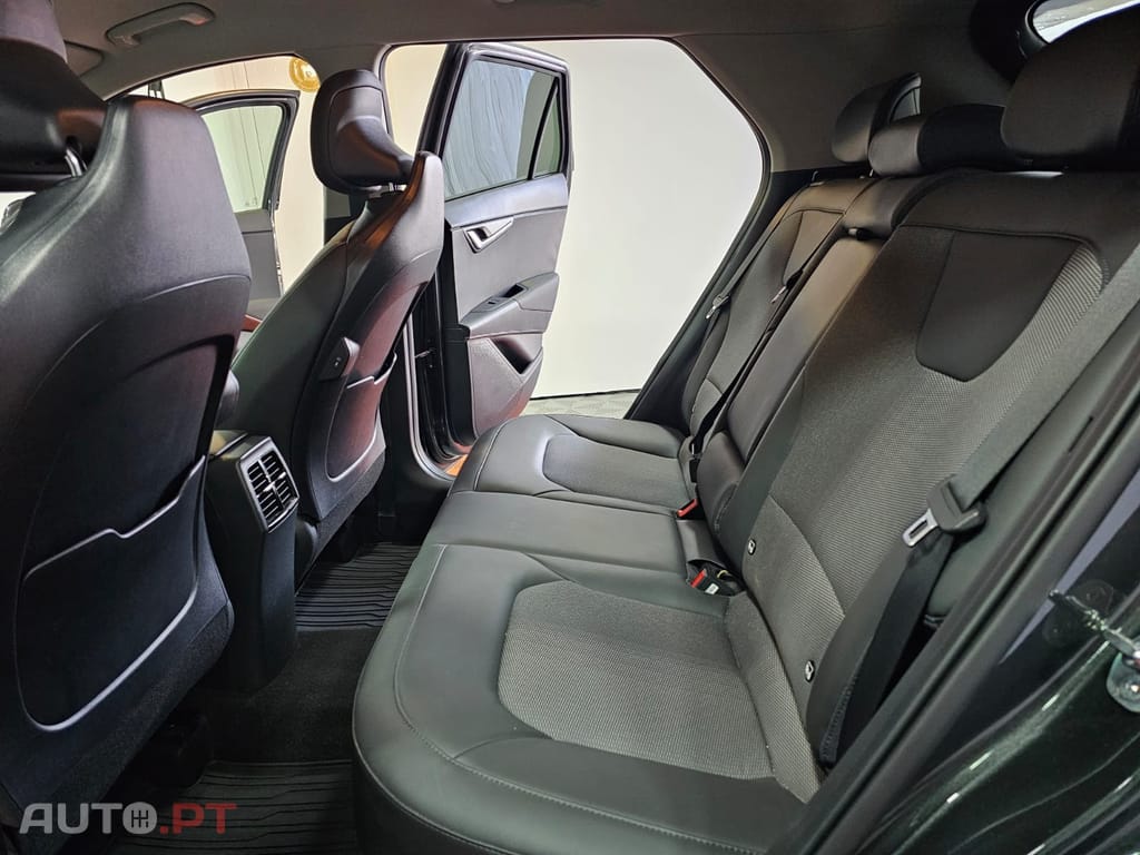 Kia Niro 1.6 GDi HEV Tech